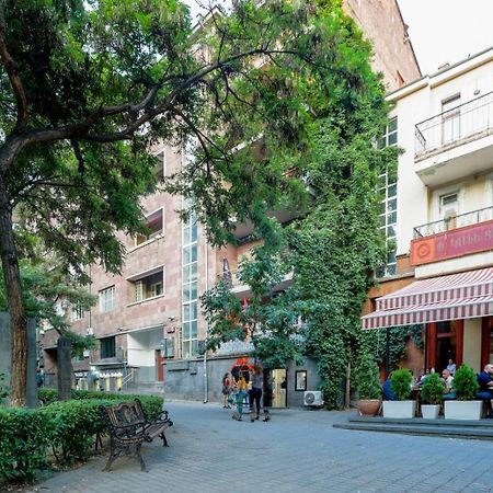 Stay Inn-Apartments On Abovyan 32 Yerevan Exterior photo